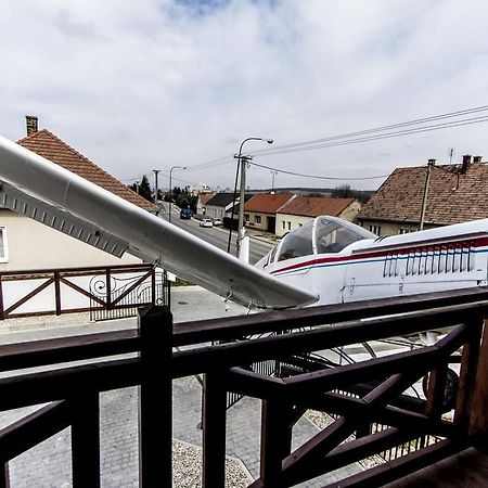 Penzion Cmelak Boleráz Exterior foto